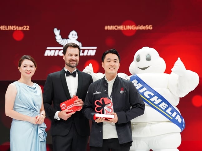 Blancpain and the Michelin Guide Singapore award