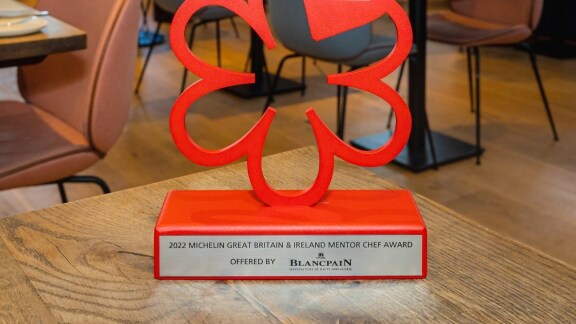 Blancpain presents the 2022 Mentor Chef Award to Philip Howard